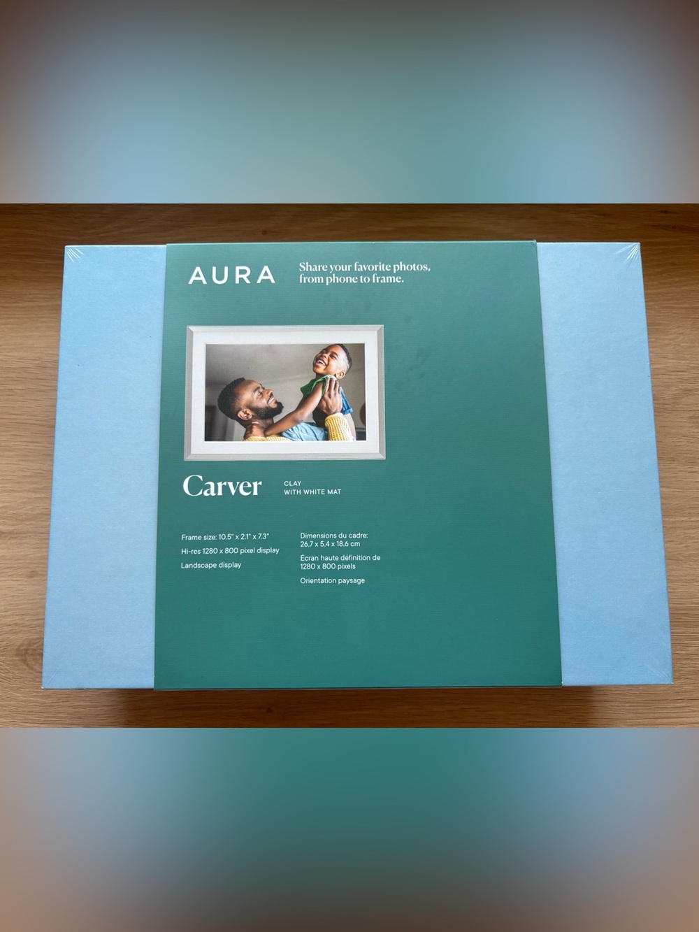 UNOPENED AURA Carver Smart Photo Frame - Clay with White Mat